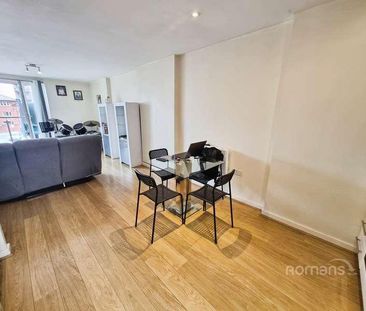 The Junction, Grays Place, Slough, Berkshire, SL2 - Photo 2
