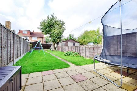 3 bedroom house to rent - Photo 3