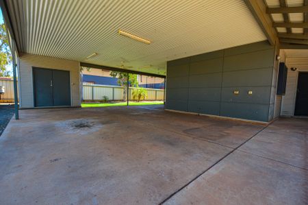 CONTEMPORARY AND BRILLIANT ON BRODIE - 4x2 - Photo 3