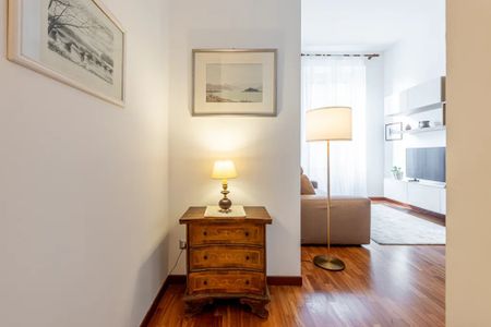 Piazza Caiazzo, Milan, Lombardy 20124 - Photo 3