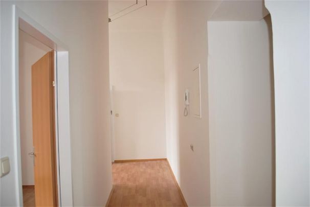 Großzügige Mietwohnung (81m²) mit 2 Schlafzimmern im Zentrum von Fürstenfeld! - Photo 1