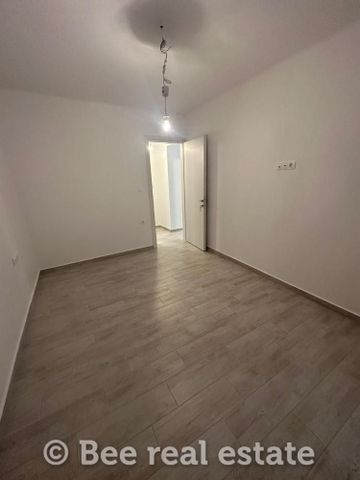 Studio/Γκαρσονιέρα για ενοικίαση Πλατεία Ναυαρίνου (Κέντρο Θεσσαλονίκης) - Photo 2