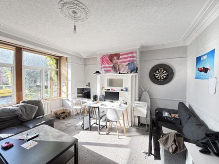 6 bedroom house to rent - Photo 2