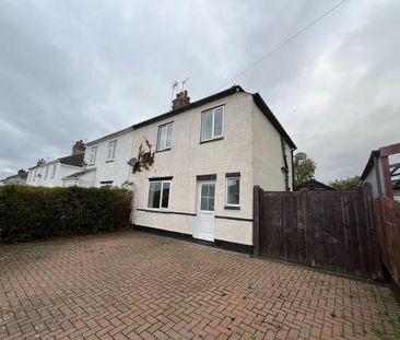 3 bedroom semi-detached house to rent - Photo 3