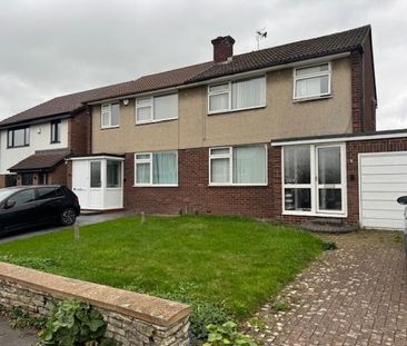 3 bedroom semi-detached house to rent - Photo 1