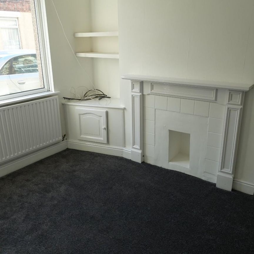 2 bedroom House To Let - Photo 1