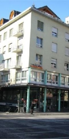 Apartment - Photo 1