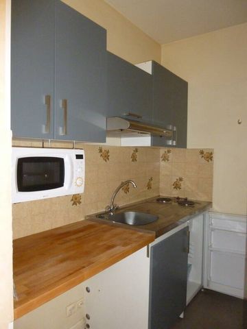 Location appartement studio 1 pièce 22 m² à Rodez (12000) - Photo 5