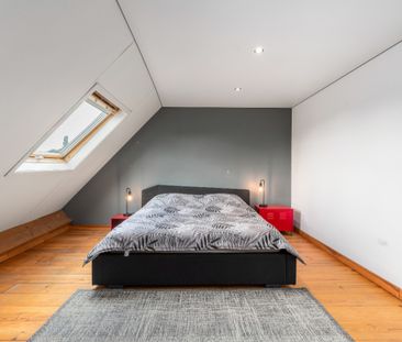 Adembenemende loft van 220m² met karakter - Photo 5