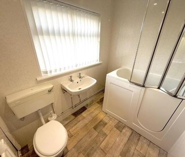 12 Churchill Avenue, Millisle, Newtownards, BT22 2DL - Photo 4