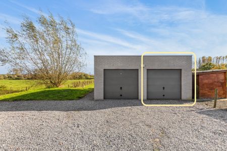 Lichtrijk appartement met 3 slpk, garagebox én parking - Foto 3