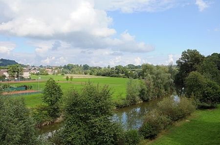 Idyllical life near the river - small house - Photo 2