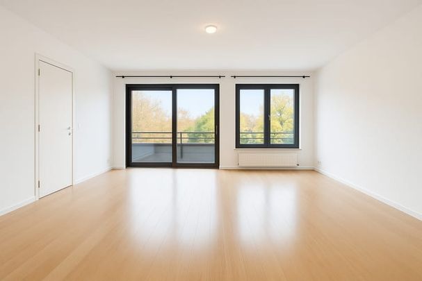 Appartement te huur - Photo 1