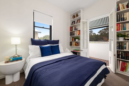 Welcome Home - Photo 2