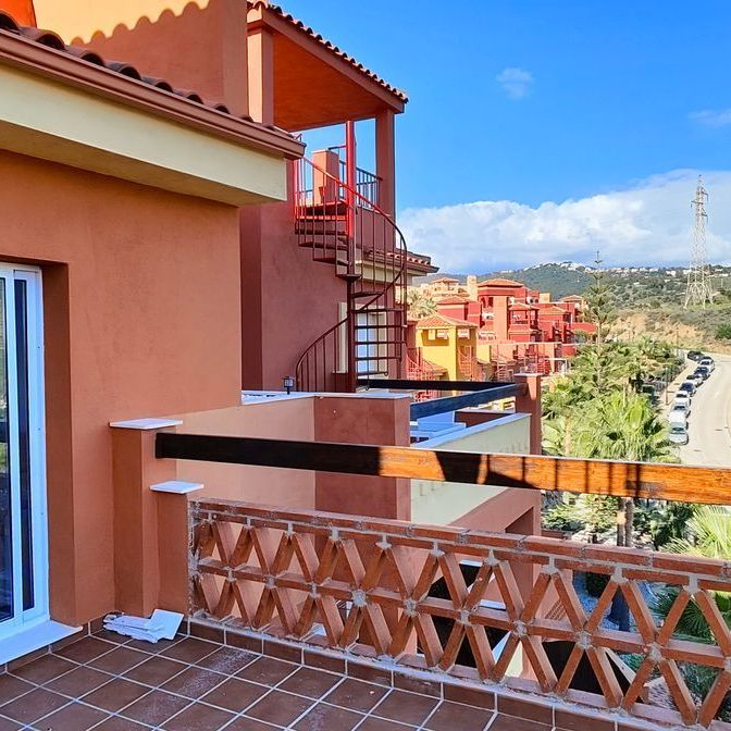 Alquiler de ático en Avenida la Reserva de Marbella, 3 Manzana - Photo 1