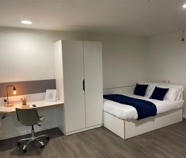 Studio to rent - Photo 3