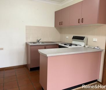 1 BEDROOM GRANNY FLAT IN IDEAL LOCATION - Photo 4