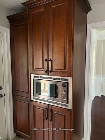 For Lease - 96 Smith Drive, Halton Hills, Ontario - Photo 2