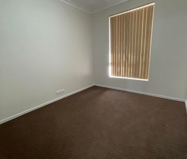 1/7 Batt Court, Noranda WA 6062 - Villa For Rent | Domain - Photo 4