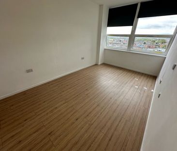 1 Bed Flat, Hawthorns Apartments, B66 - Photo 6