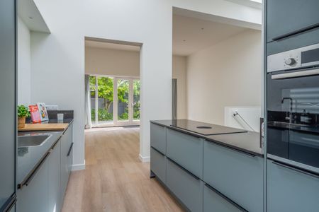 Appartement te huur: Gevers Deynootstraat 94-A 2586 HW Den Haag - Photo 4