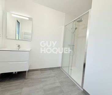 Location Appartement 5 pièces 104m² - Photo 3