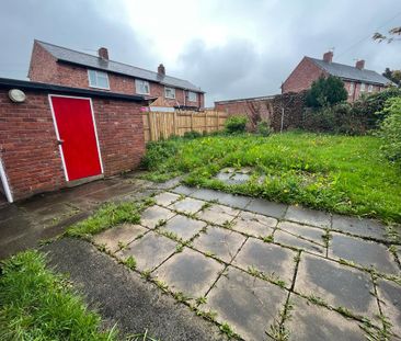 3 bedroom semi-detached house to rent - Photo 1