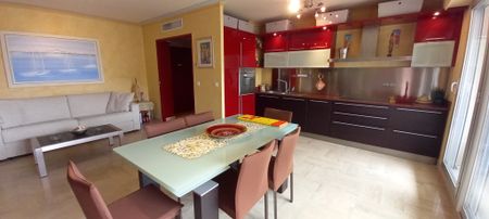 Location Appartement 2 pièces 54m² CAGNES SUR MER 06800 - Photo 5