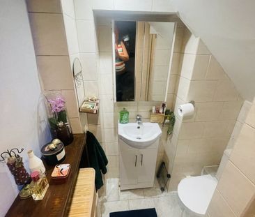 Room in a Shared Flat, London, W4 - Photo 6