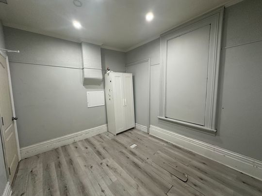 For Lease - 206 Carlton Street Unit# 104, Toronto, Ontario - Photo 1
