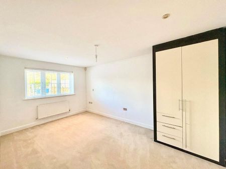 2 bedroom maisonette to rent - Photo 4