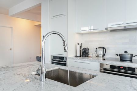 For Lease - 488 University Avenue Unit# 4016, Toronto, Ontario - Photo 4