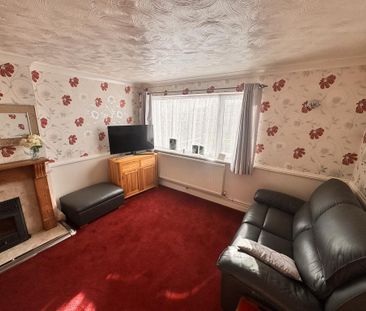 4 bedroom detached house to rent - Photo 1