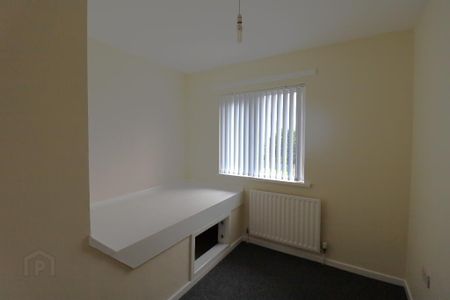 30 Jemesons Court, Warrenpoint, BT34 3TE - Photo 2