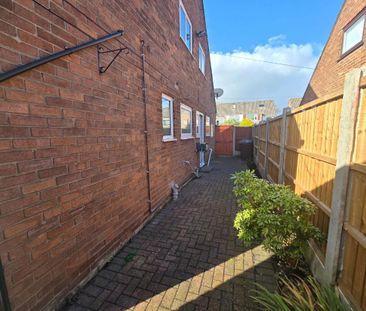 Deyes Lane, Liverpool, L31 6DN - Photo 1