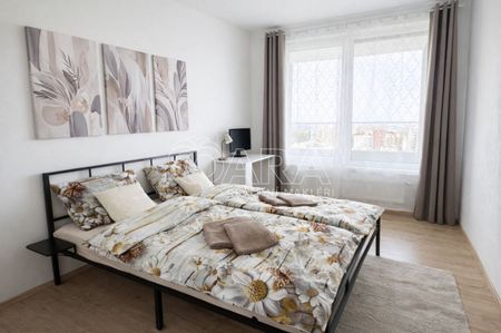 Pronájem bytu 2+kk 55 m² - Fotografie 4