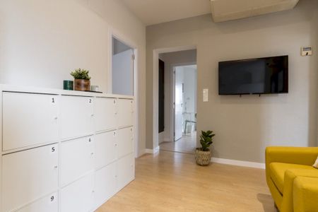 Cozy room in Alberto Aguilera - Photo 4