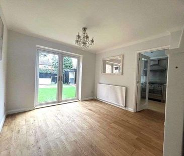 Cleavers Walk, Toddington, LU5 - Photo 3