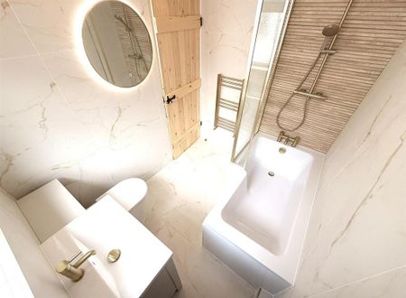 2 bedroom terraced house to rent - Photo 5