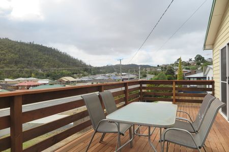 389 Cambridge Road Mornington TAS 7018 Australia - Photo 2