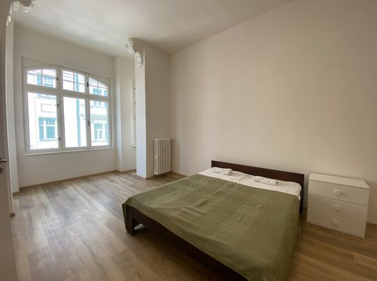 Apartment for rent, 2+1 - 1 bedroom, 76m - Photo 1