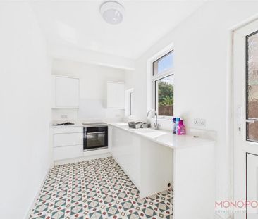 2 bedroom terraced house to rent - Photo 5