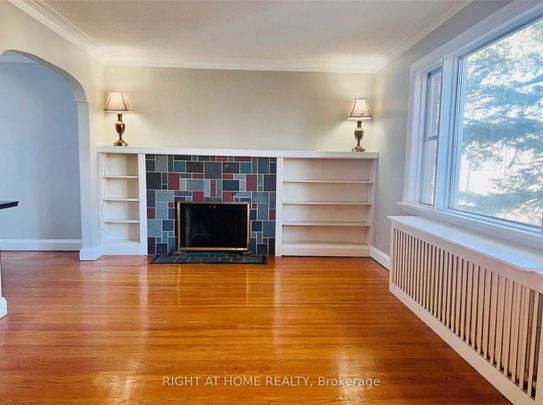 For Lease - 201 Codsell Avenue, Toronto, Ontario - Photo 1