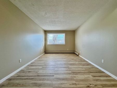 10 -, 313 3rd Ave NE, Calgary - Photo 2