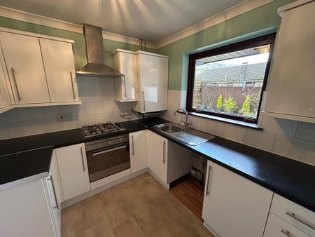 2 bedroom bungalow to rent - Photo 4