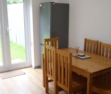Room in a Shared House, Waterside Close, B9 - Photo 4