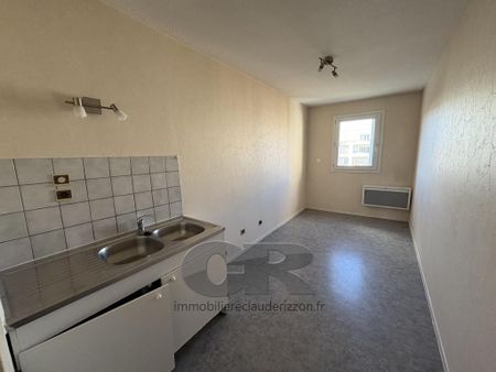 Location Appartement 3 pièces 63m² NANCY 54000 - Photo 2