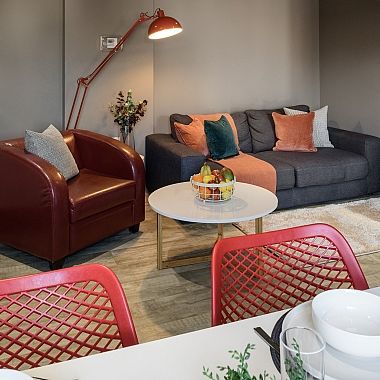 Ensuite rooms available in a high spec house share - Photo 1