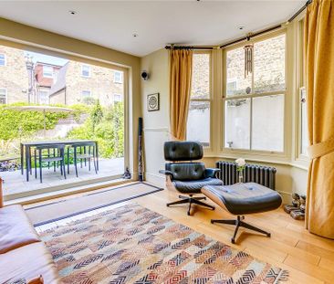4 bedroom terraced house to rent - Photo 1
