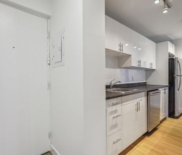 266 Bronson Avenue | All Inclusive! - Photo 5